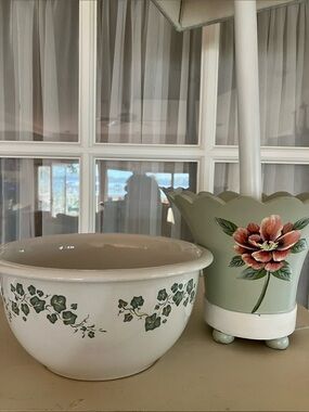 Vintage Corelle Callaway Ivy Stoneware    2 Quart Mixing Bowl